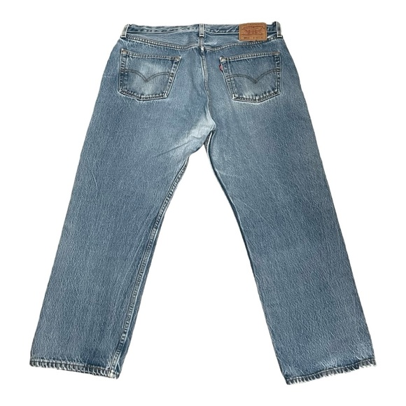 Levi's 501XX Men’s Jean Blue Button Fly Vintage Size W38 L31
WPL 423 USA Levi's - Picture 3 of 6